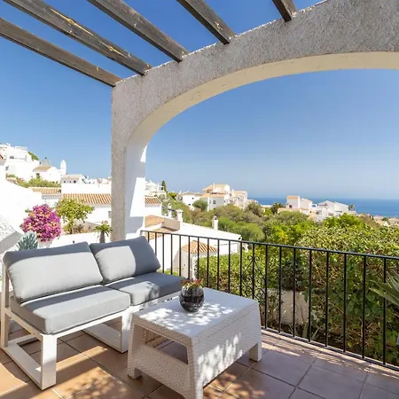 Casa Vista A Mar * نيرخا